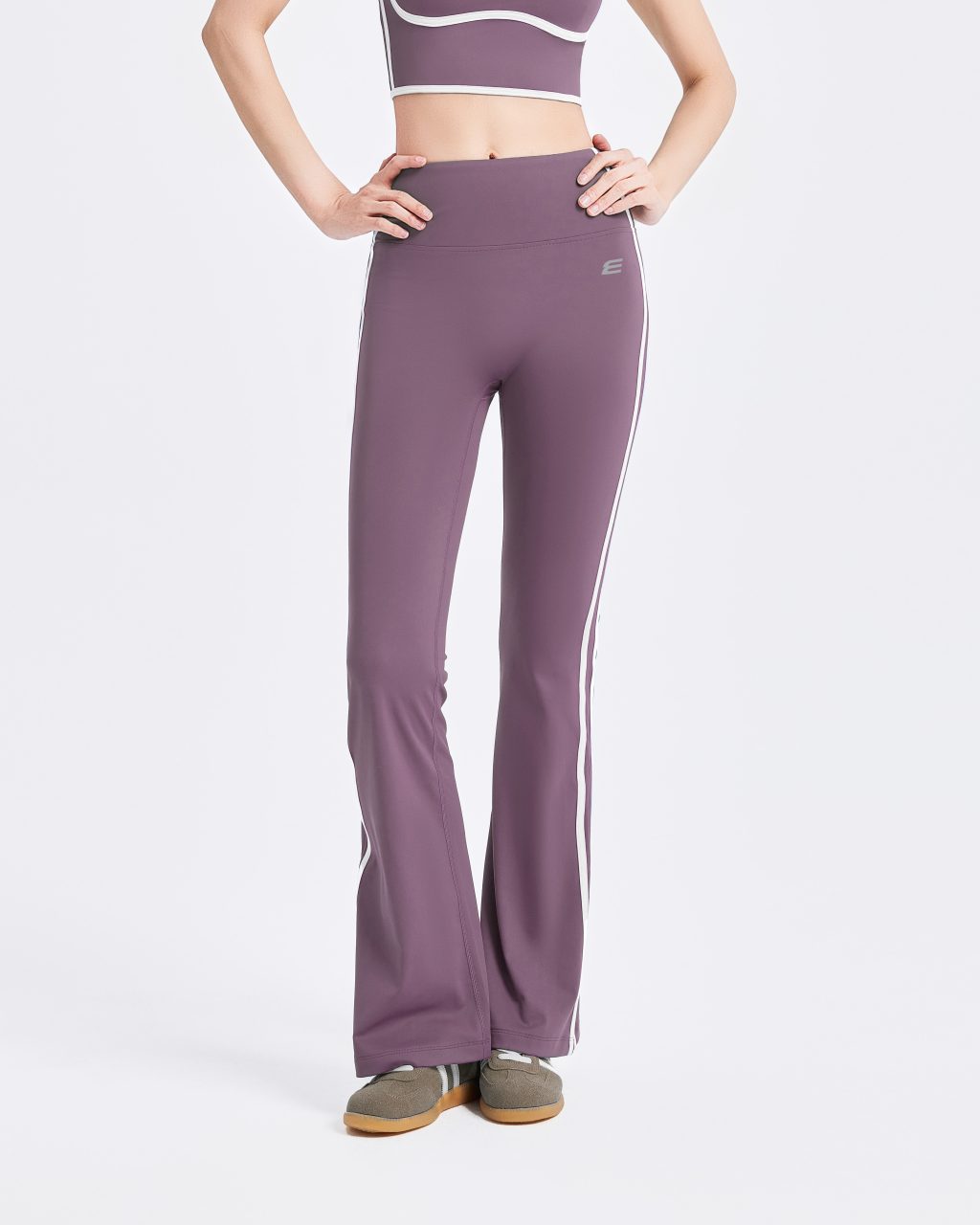 E16386-Grape_White
