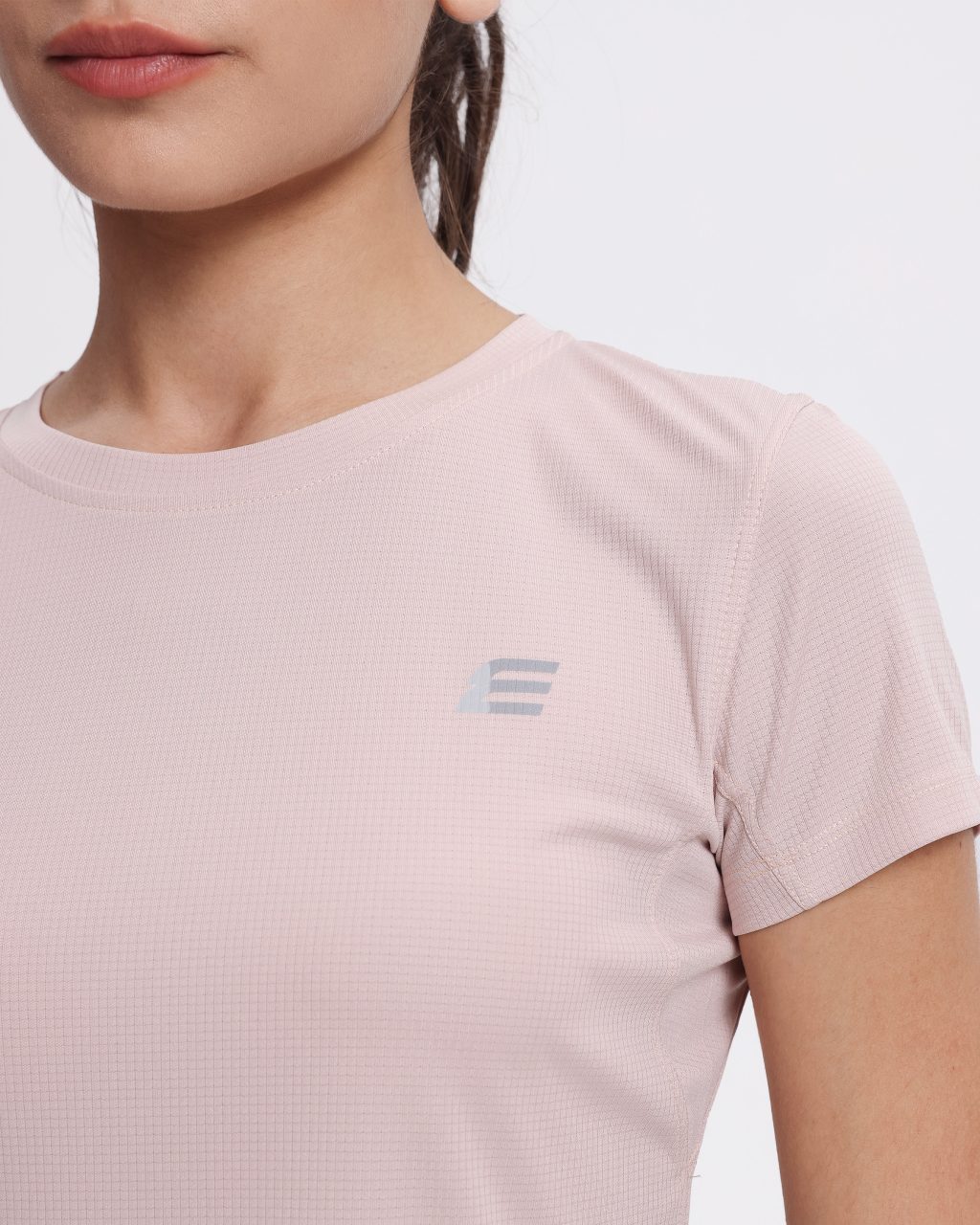 E16356-Details4